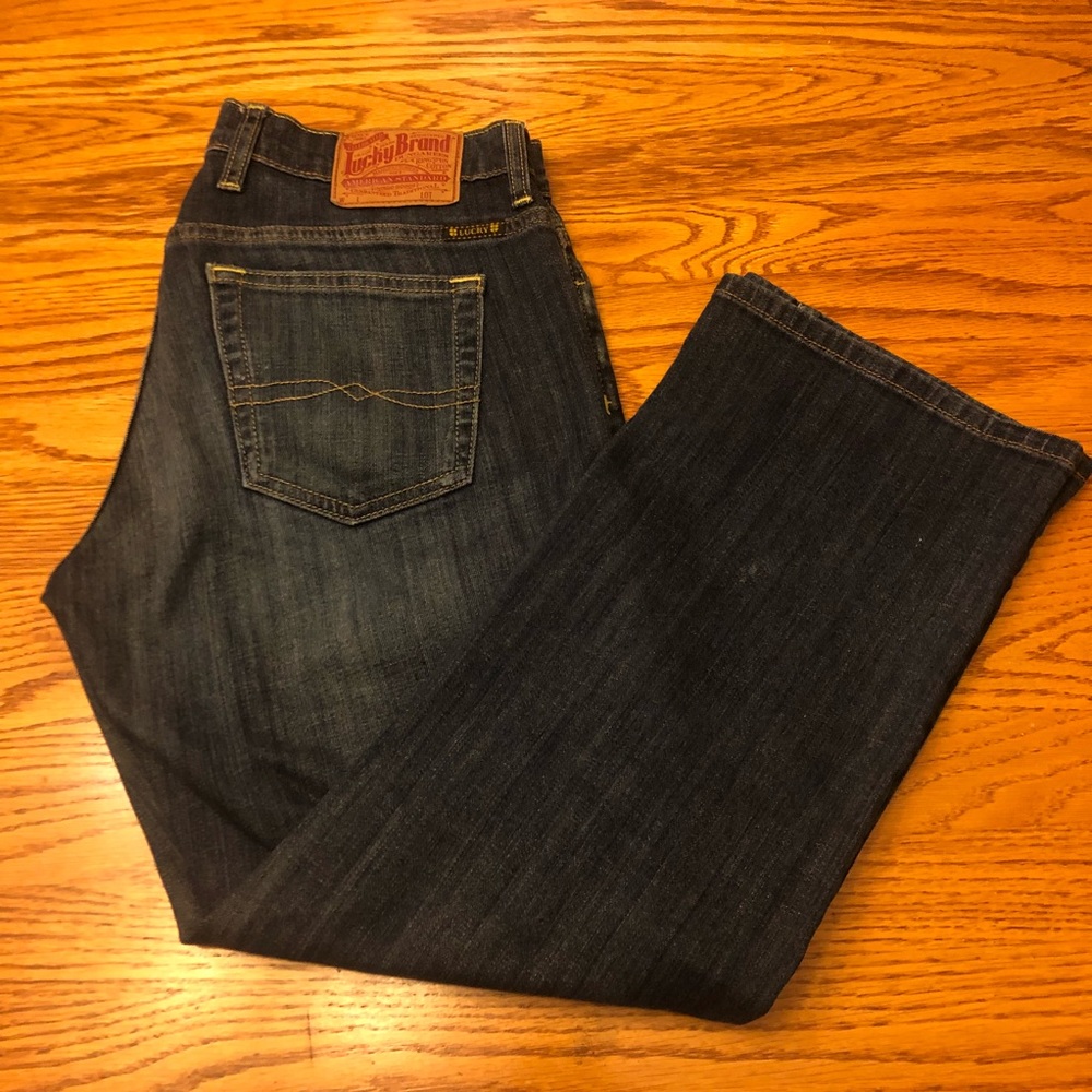 Lucky Brand bootcut dark wash size 6